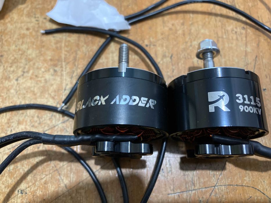 двигуни 3115 2807 900kv1300kv  Rush Max Solo 5.8G  HqProp 10"x5x3