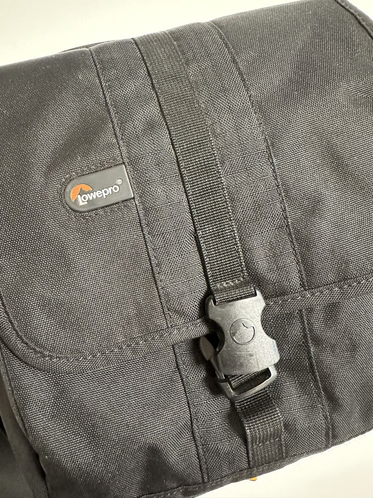 Lowepro Adventura 170 Shoulder Bag for Cameras PREÇO FINAL