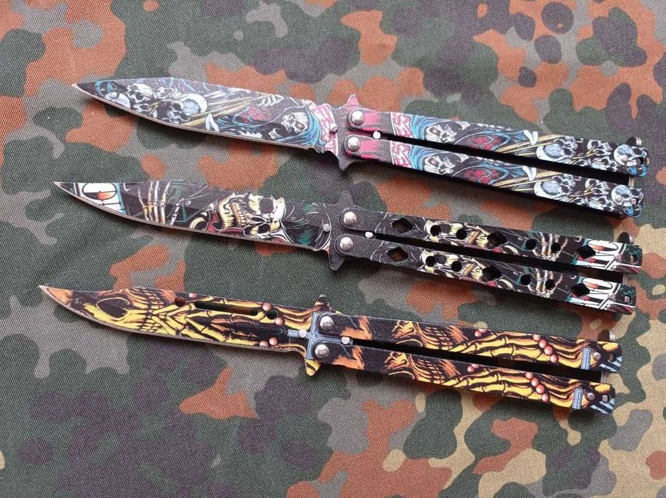 Ніж-метелик розкладний Балісонг з малюнком Totem Череп 22см Асортимент