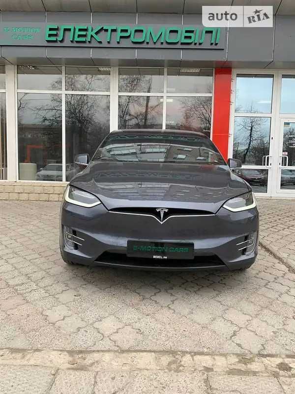Tesla Model X 2018 • Longe Range Plus 100 kWh Dual Motor (525 к.с.)