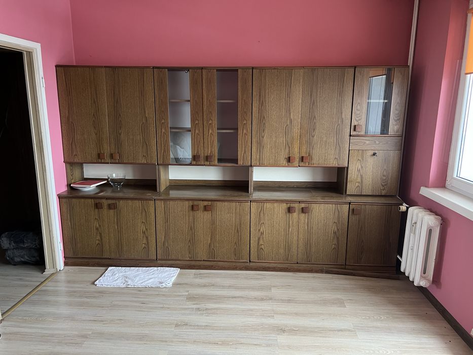 Oddam za darmo kredens