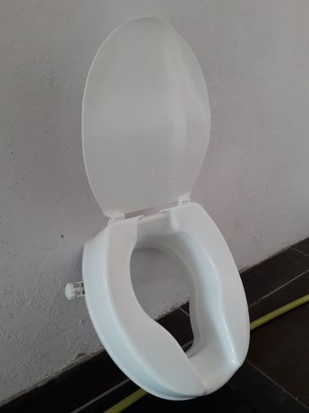 Deska toaletowa Np po operacji biodra
