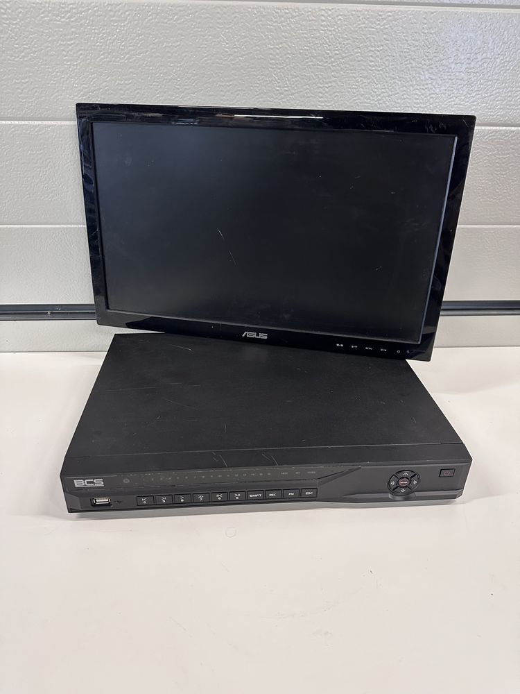 Rekestrator sieciowy BCS IP 8 kanałowy z PoE Gratis monitor 4Tb
