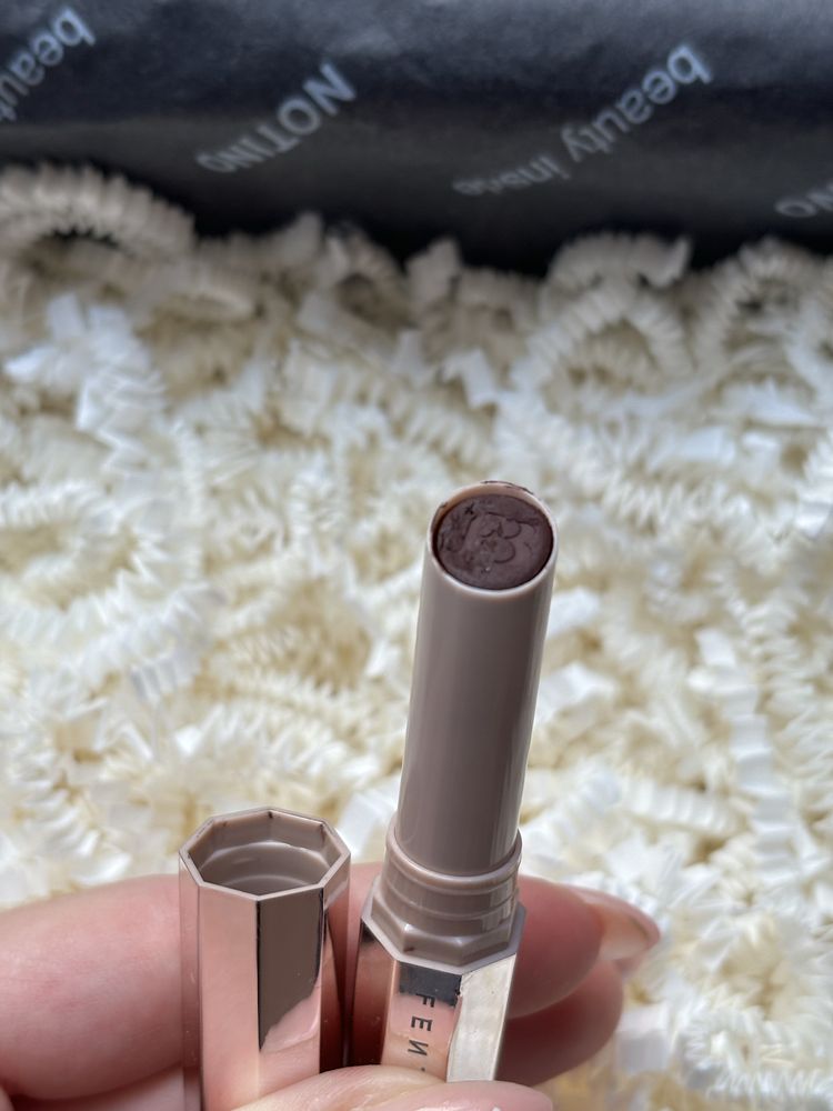 Fenty Beauty Mattemoiselle Plush Matte Lipstick mini