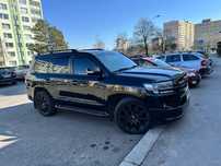 Toyota Land Cruiser 200