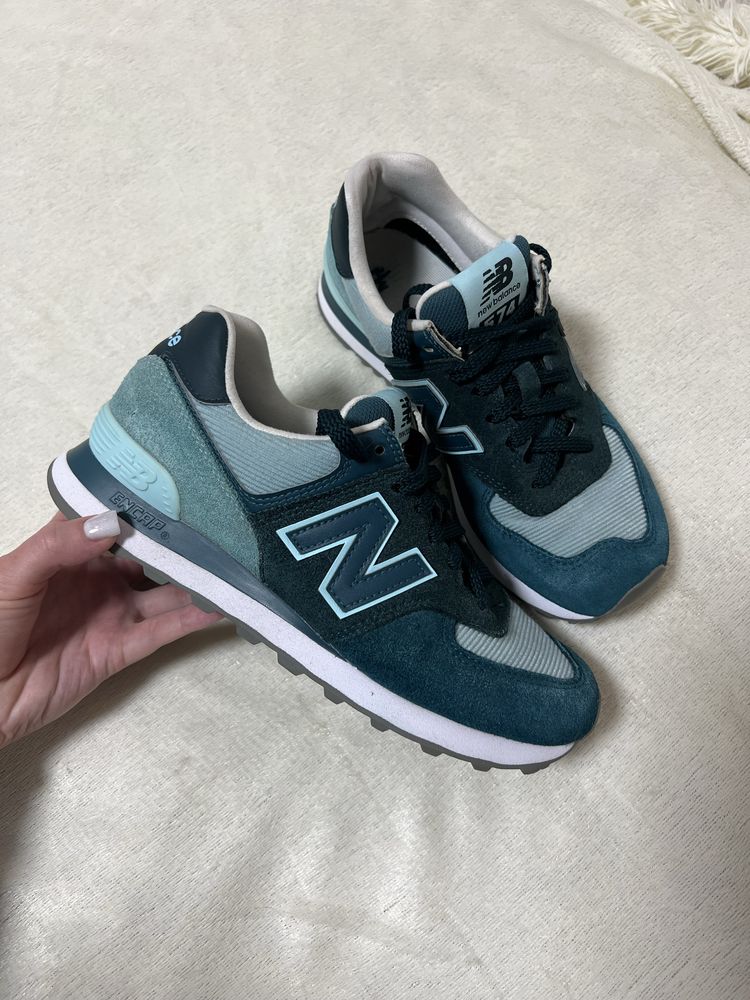 Кросівки New Balance 38 розмір