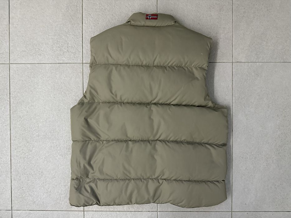 Пухова жилетка Napapijri