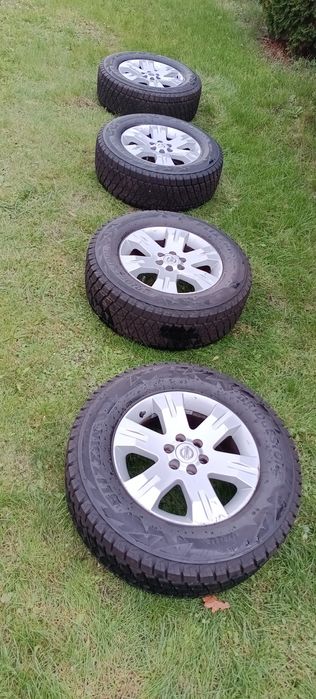 Opony z felgami nissan Pathfinder, Navara 255/65 R 17