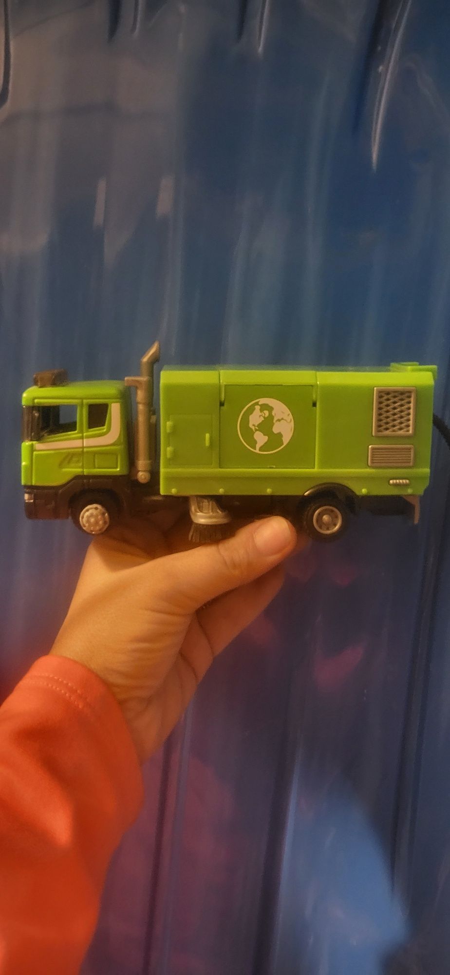 Autko Scania zielone