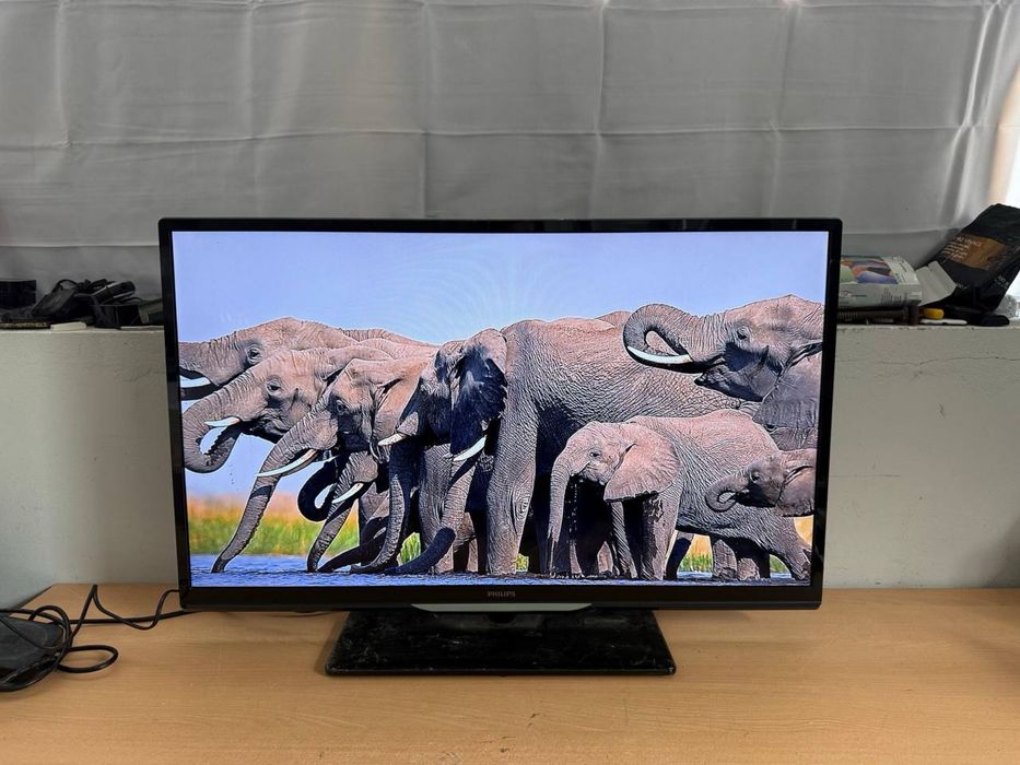 Телевізор Philips 39” Full HD