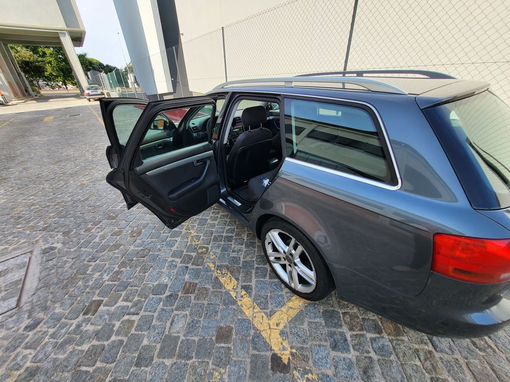Audi A4 2.0 140cv