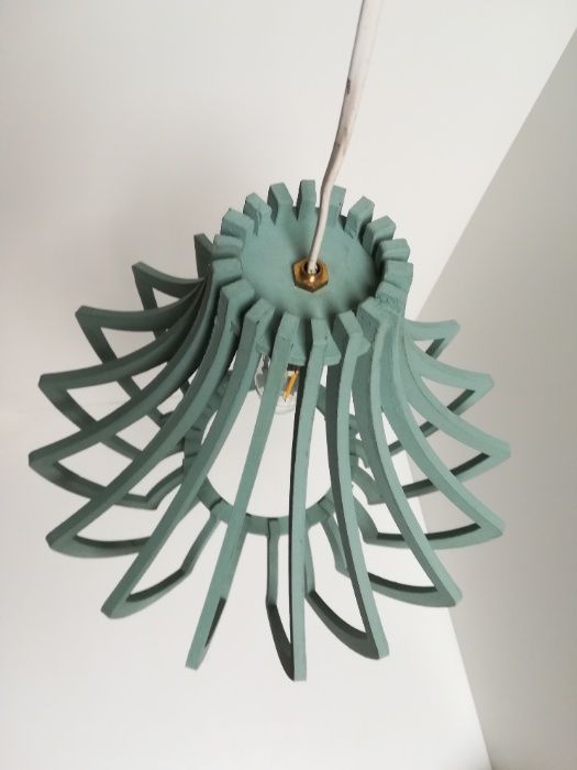 Lampa wisząca wysokość 31 cm, średnica 30 cm