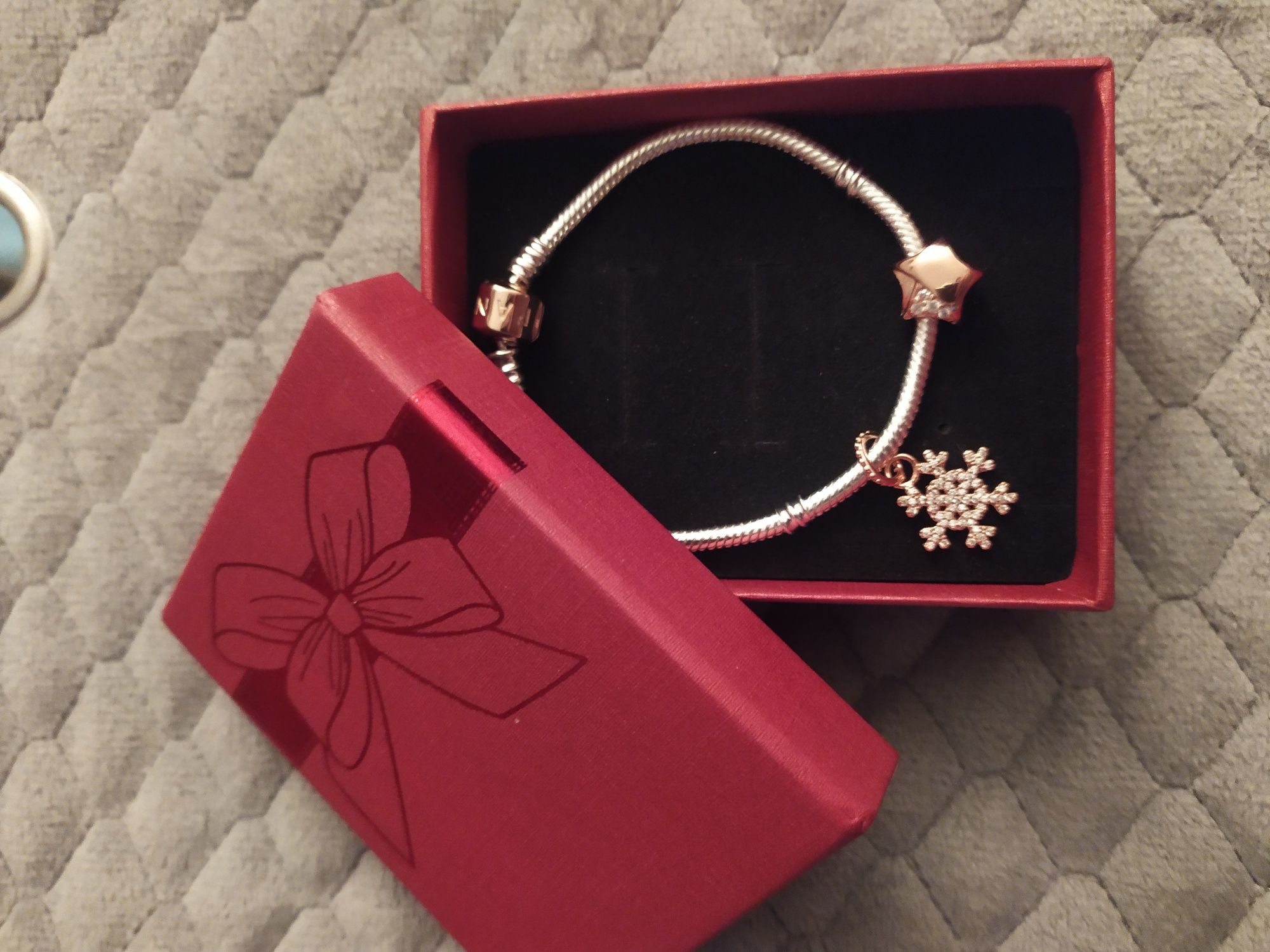 Charms do Pandora, płatek śniegu, gwiazdka + pudełko prezent świąteczn
