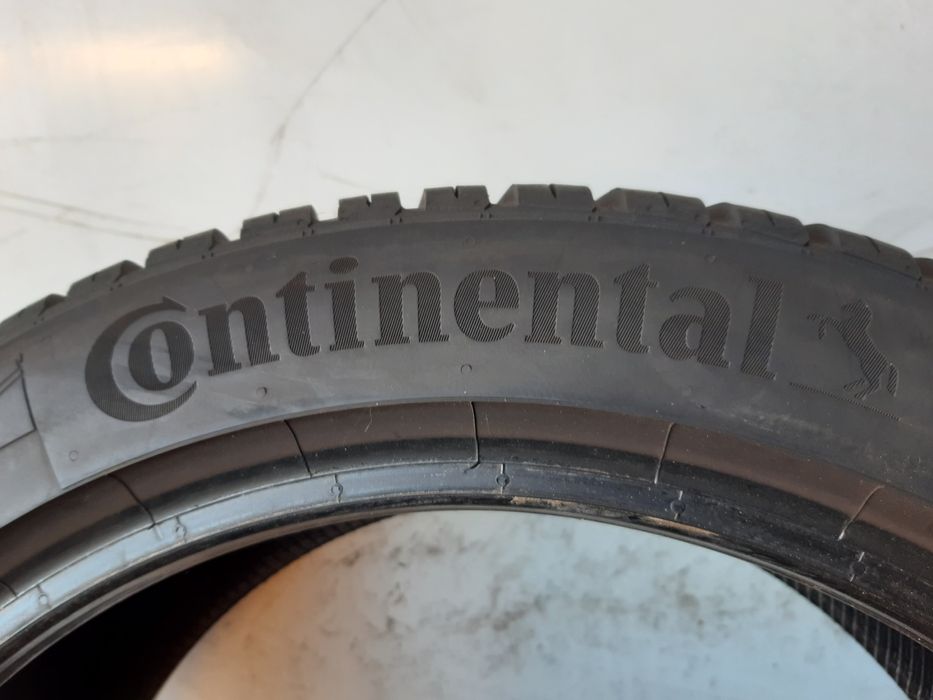 Całoroczne 225/45R17 Continental Montaż