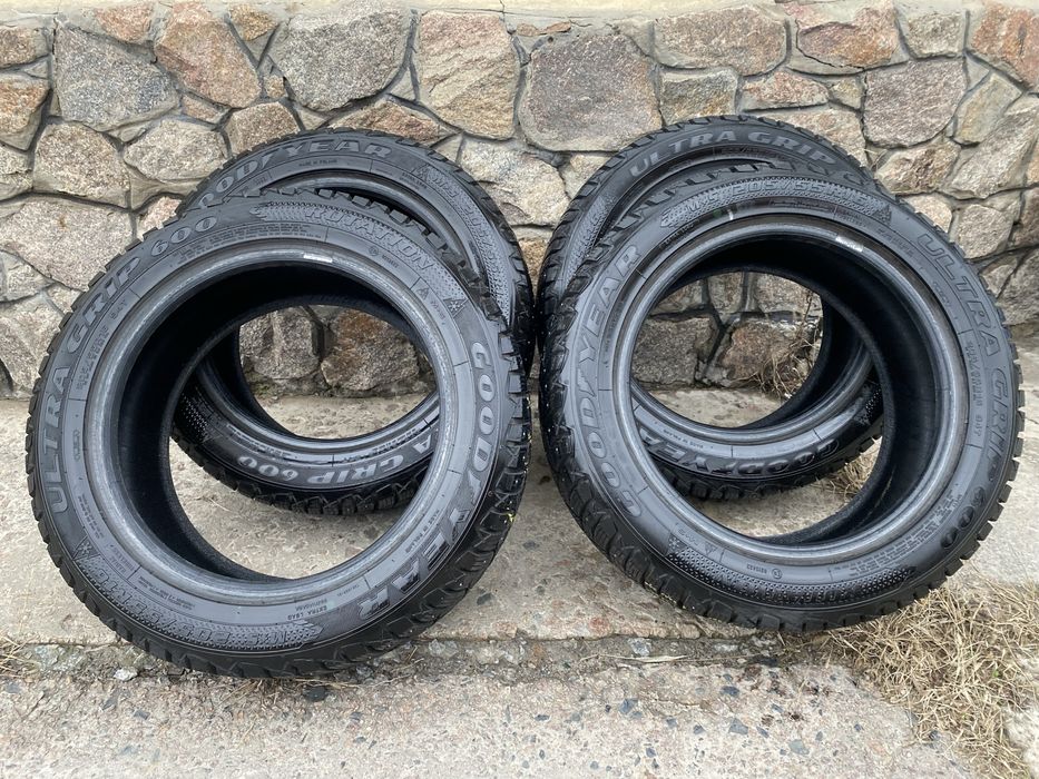 Резина 205/55R16