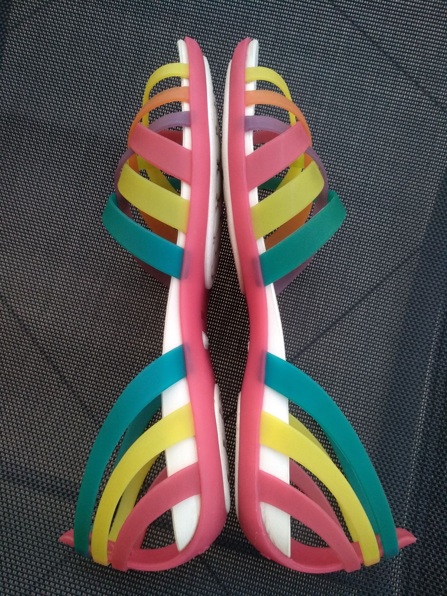 Crocs  Huarache  W9   39-40