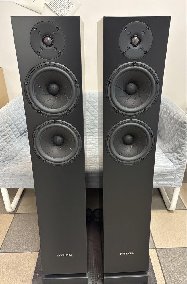 Pylon Jasper 25mk2 czarny mat na gwarancji