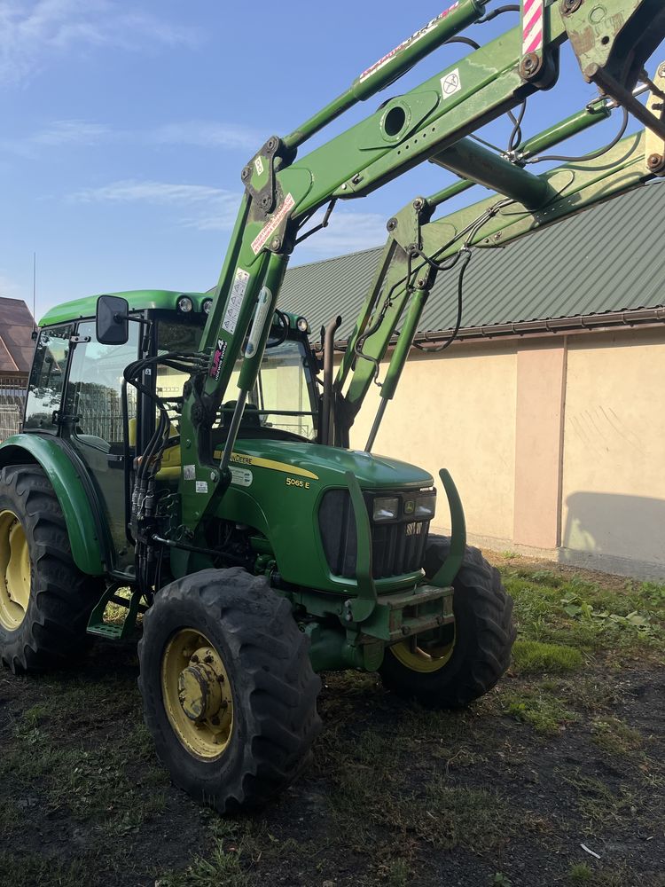 John deere 5065e