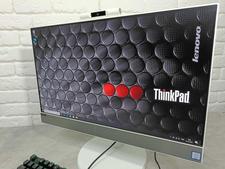 МОНОБЛОК AIO Lenovo V530 1920x1080 IPS i3 9100T DDR4 8GB SSD256GB WiFi