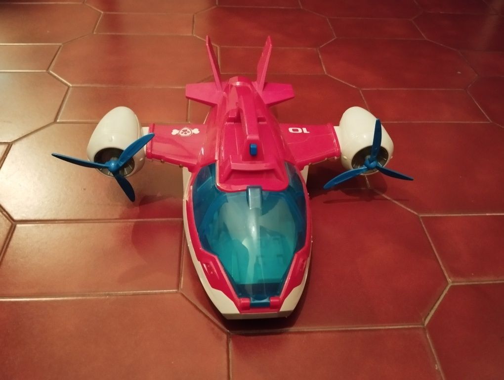 Avião patrulha Pata