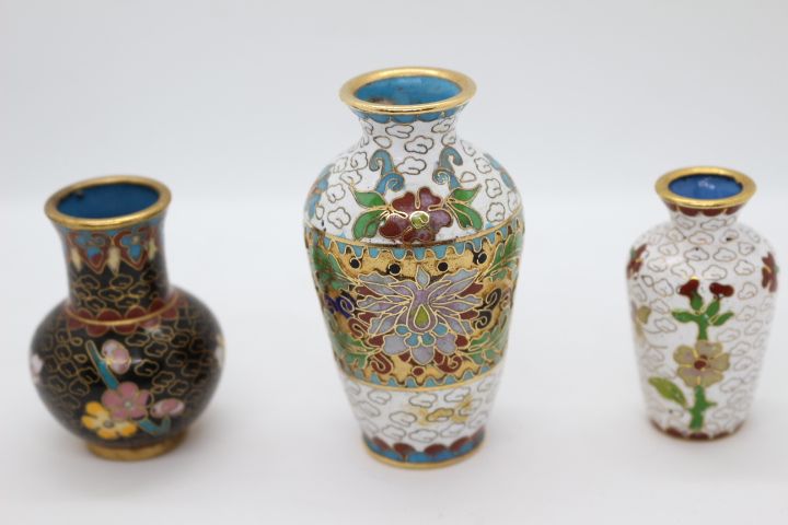 Conjunto de 3 Jarras Chinesas em Metal Cloisonné 7,5 A cm