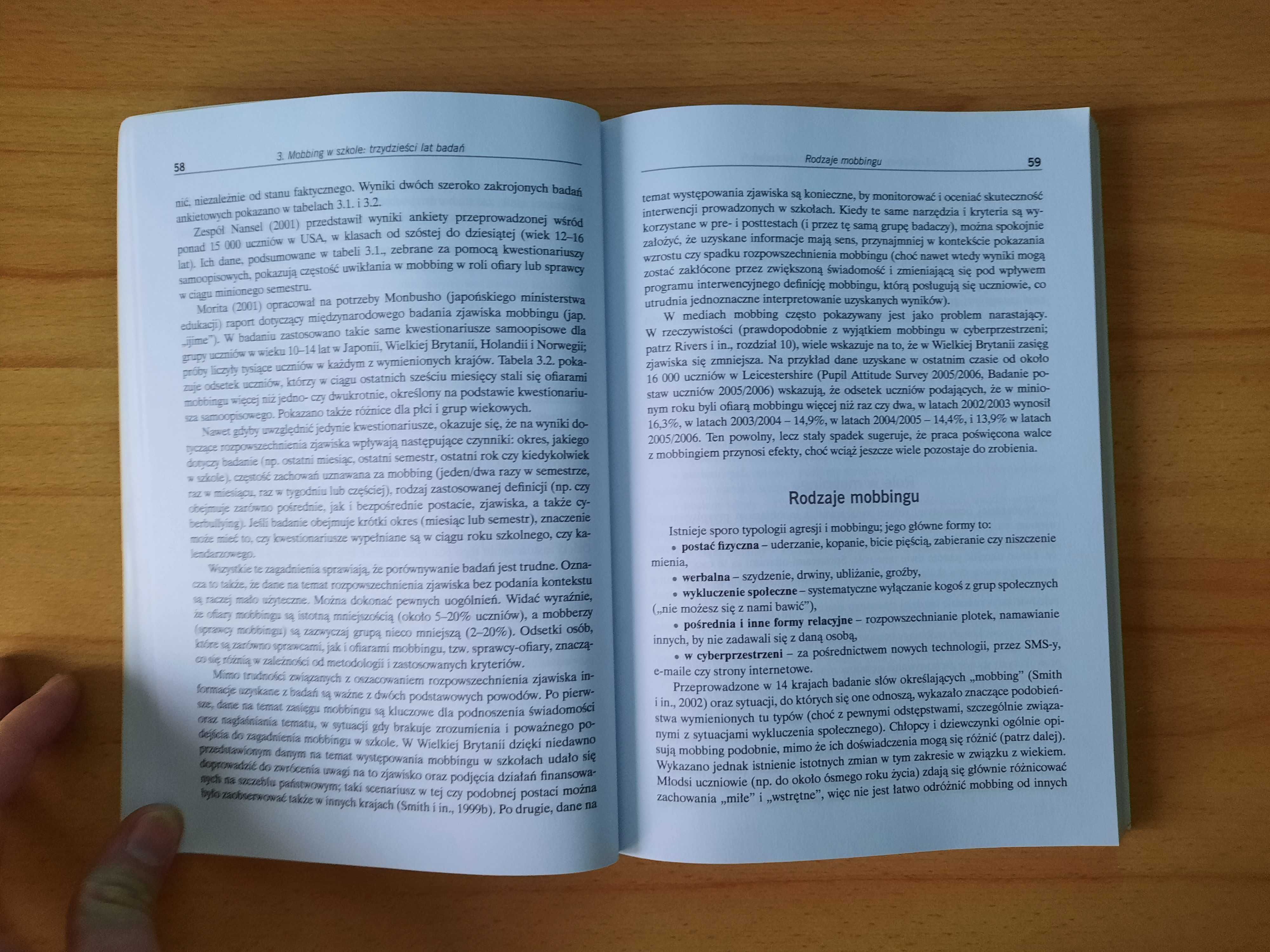 książka "Przemoc i Mobbing W Szkole, W Domu, W Miejscu Pracy"