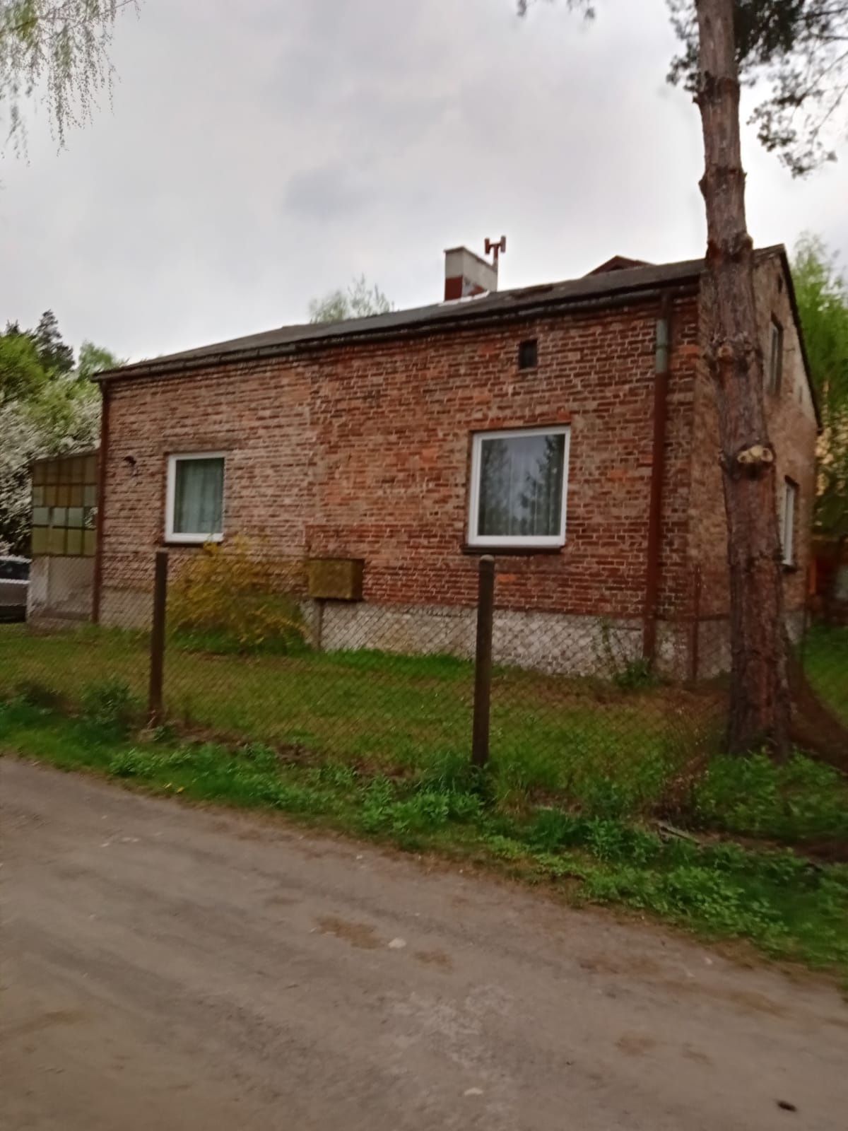Sprzedam dom 85m2 + poddasze z działką 11,32a
