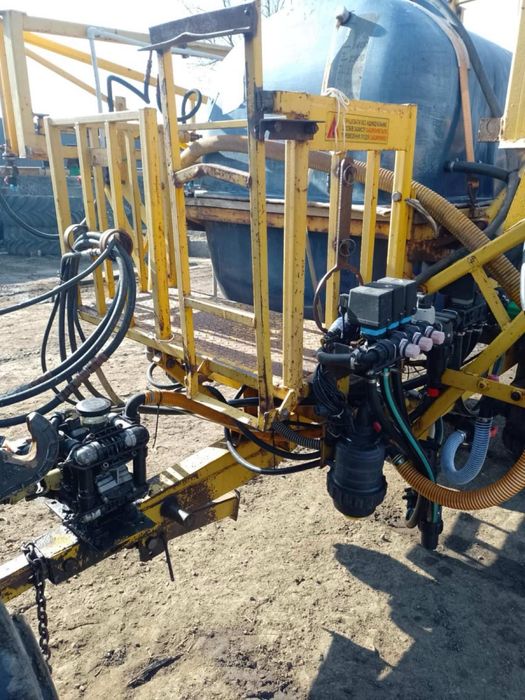 Продам свій оприскувач фрегат ємкість бака 2500