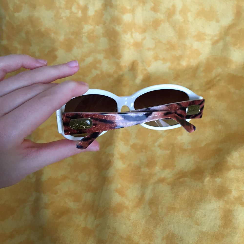 Okulary przeciwsłoneczne Guess Los Angeles