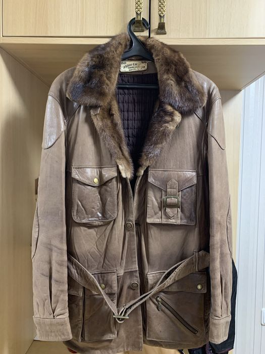 Чоловіча зимова шкіряна куртка з натуральним хутром