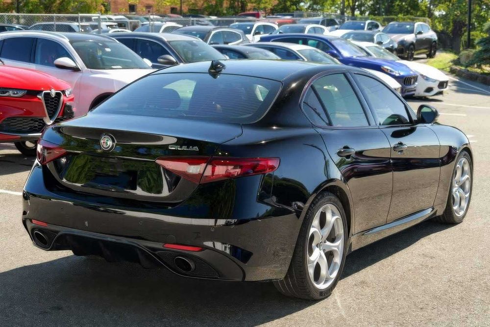 Alfa Romeo Giulia Ti Sport      2019