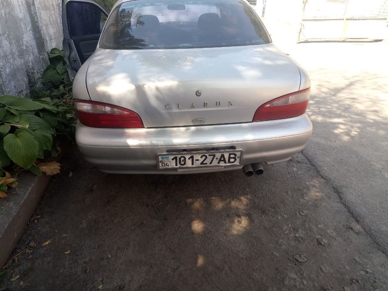 Kia Кларус 1.8 объем