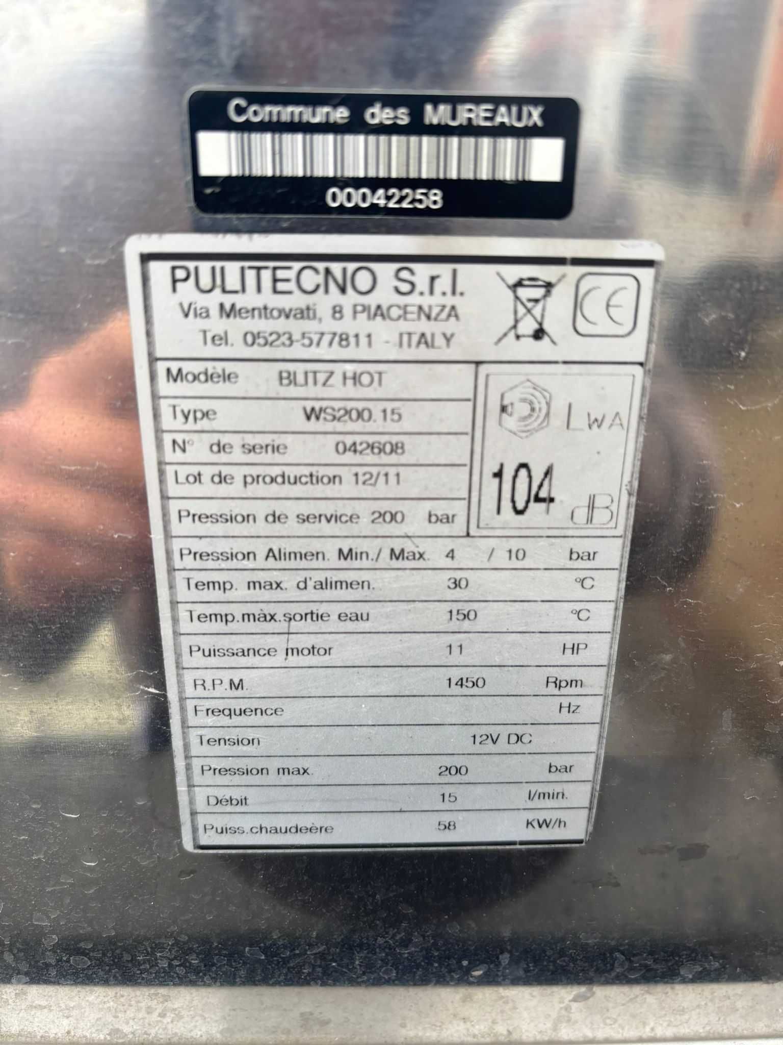 Myjka ciśnieniowa ciepłowodna na przyczepce hot box falch H1