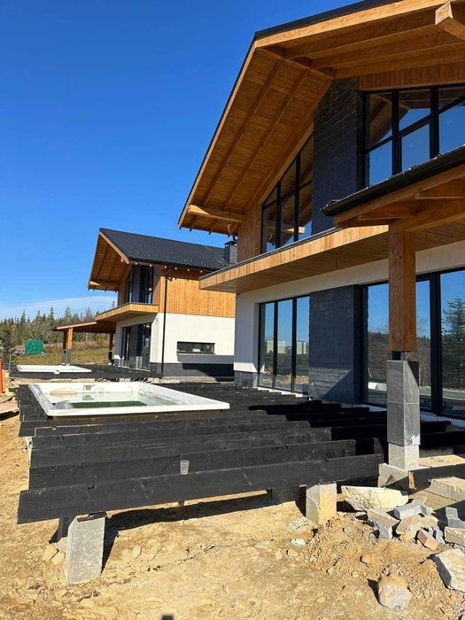 Продаж 2-поверхового котеджу в Карпатах