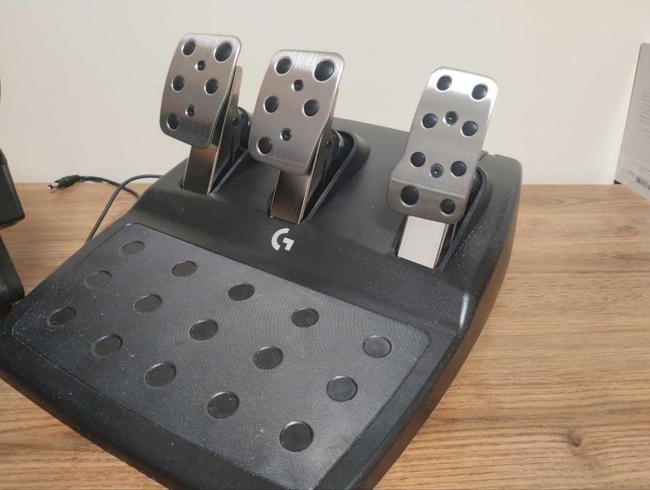 Руль Logitech  G923 + КПП стан як новий