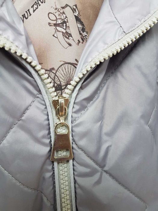 DARIA kurtka  bardzo lekka 44