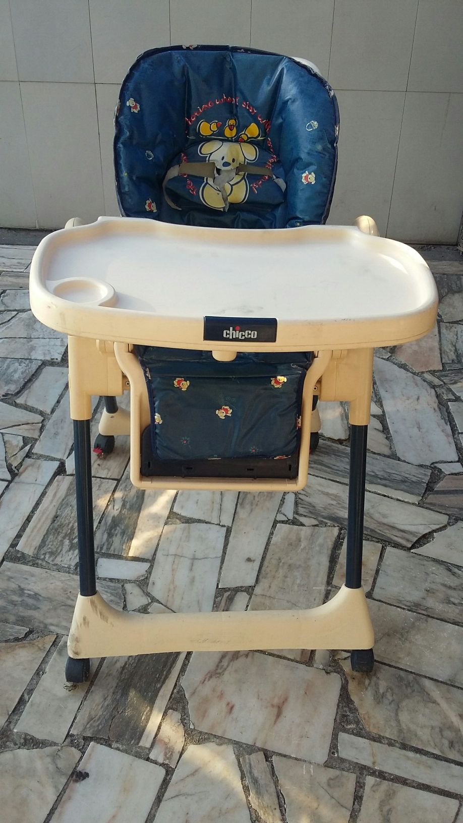 Cadeira de comer para crianca