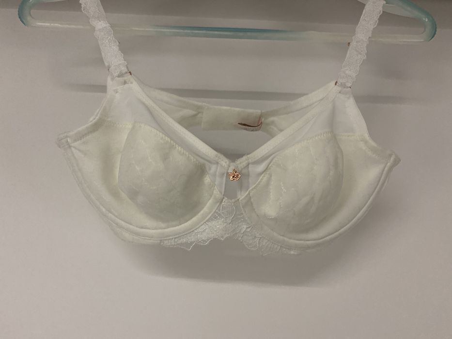 Biustonosz Triumph biały/krem