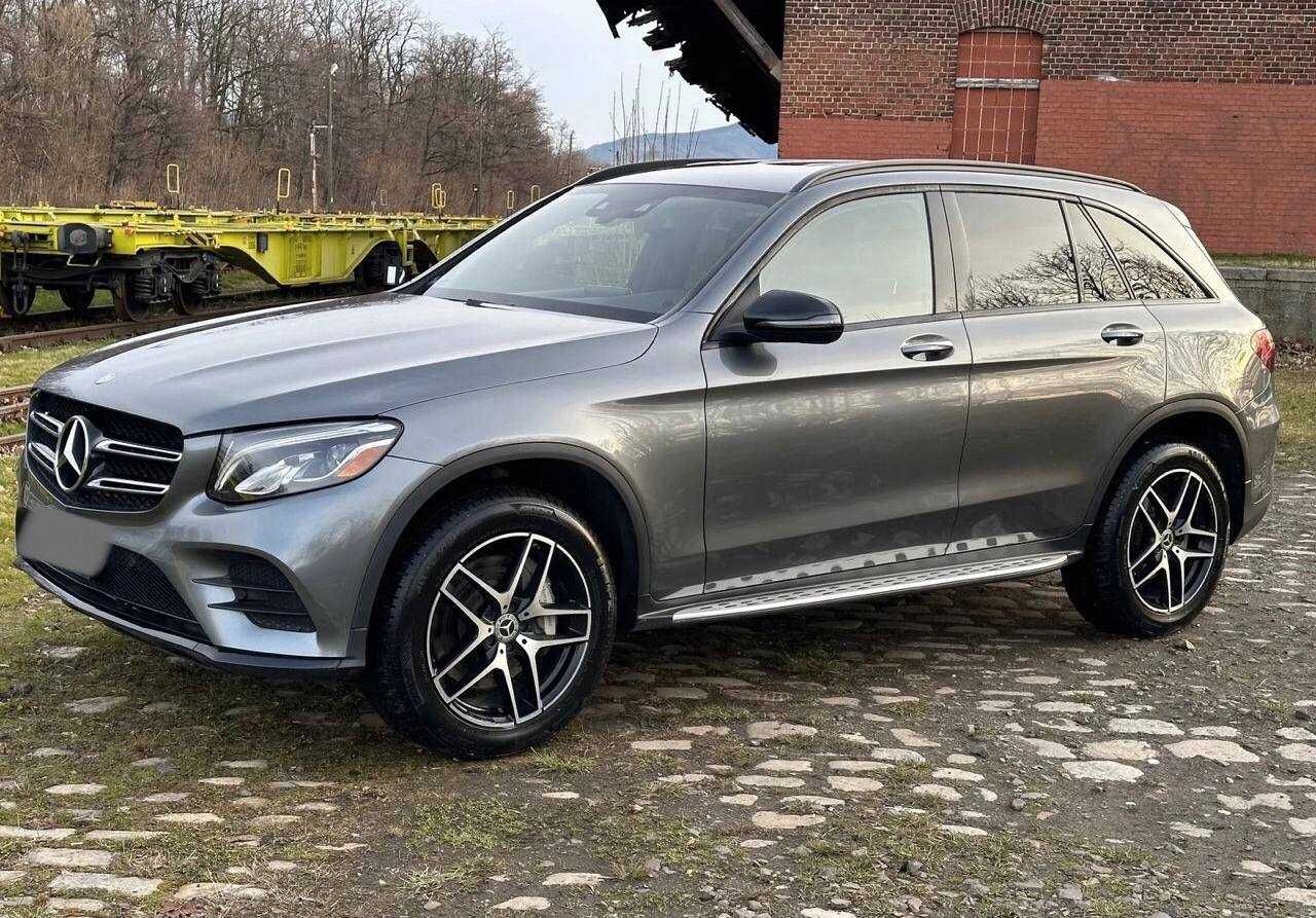 Продам Mercedes GLC 2017 года