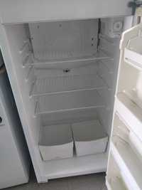 Холодильник Мінск-15 в гарному стані, дачний/студент економ варіант