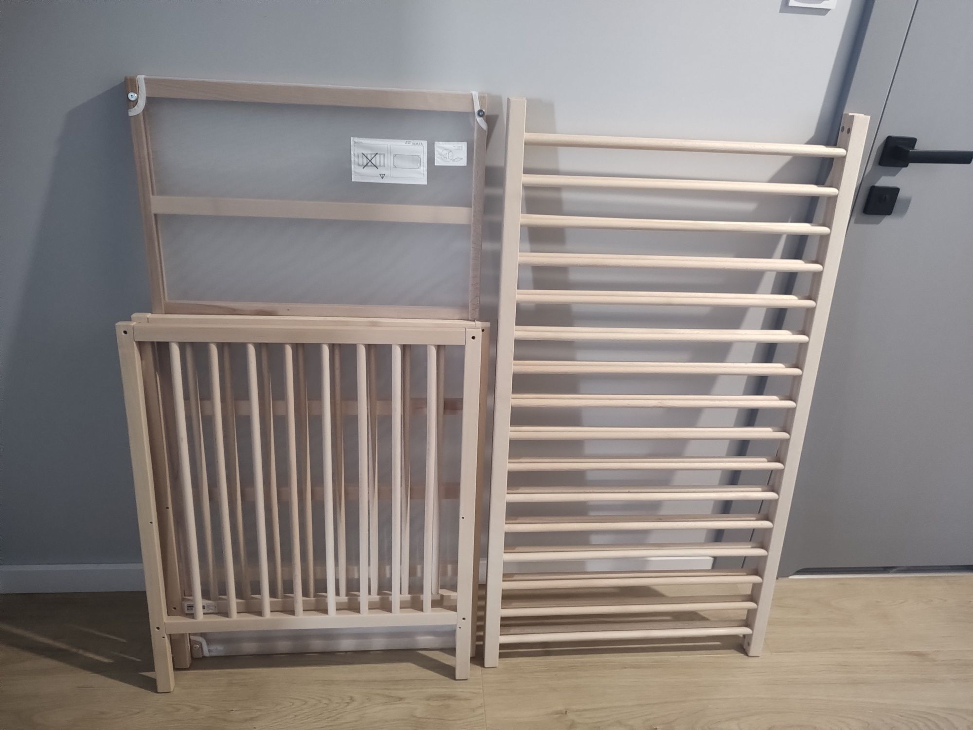 Łóżeczko Ikea Singlar, materac JÄTTETRÖTT