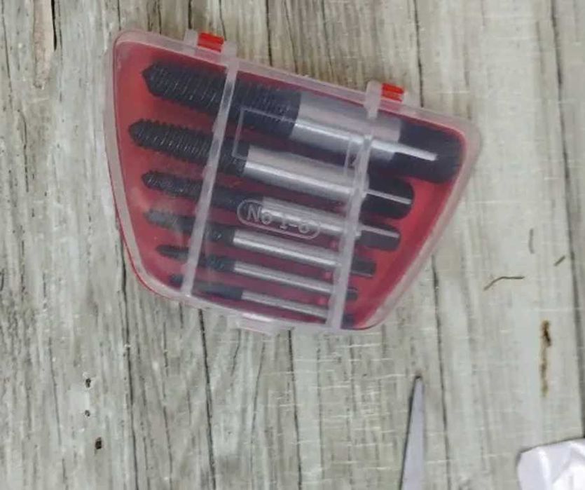 Набор экстракторов для сломанных шурупов и болтов