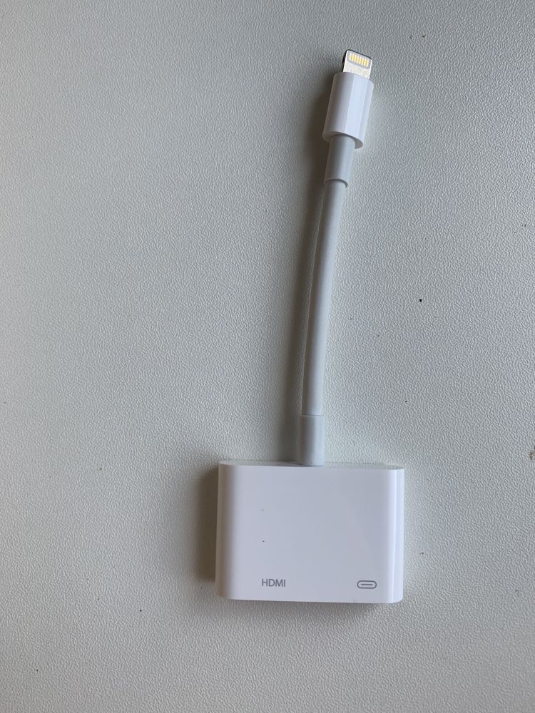 Adaptador APPLE Lightning - HDMI (MD826ZM)