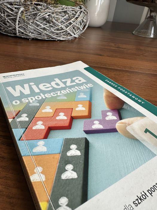 Podrecznik WOS 1, poziom podstawowy, Operon