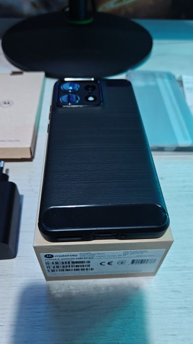 Motorola Edge 50 Pro 12/512GB Global