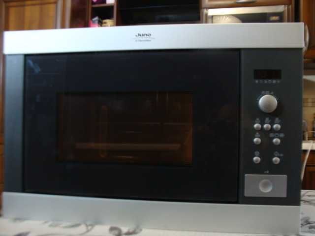 Mikrofalówka do zabudowy Electrolux JME26408U