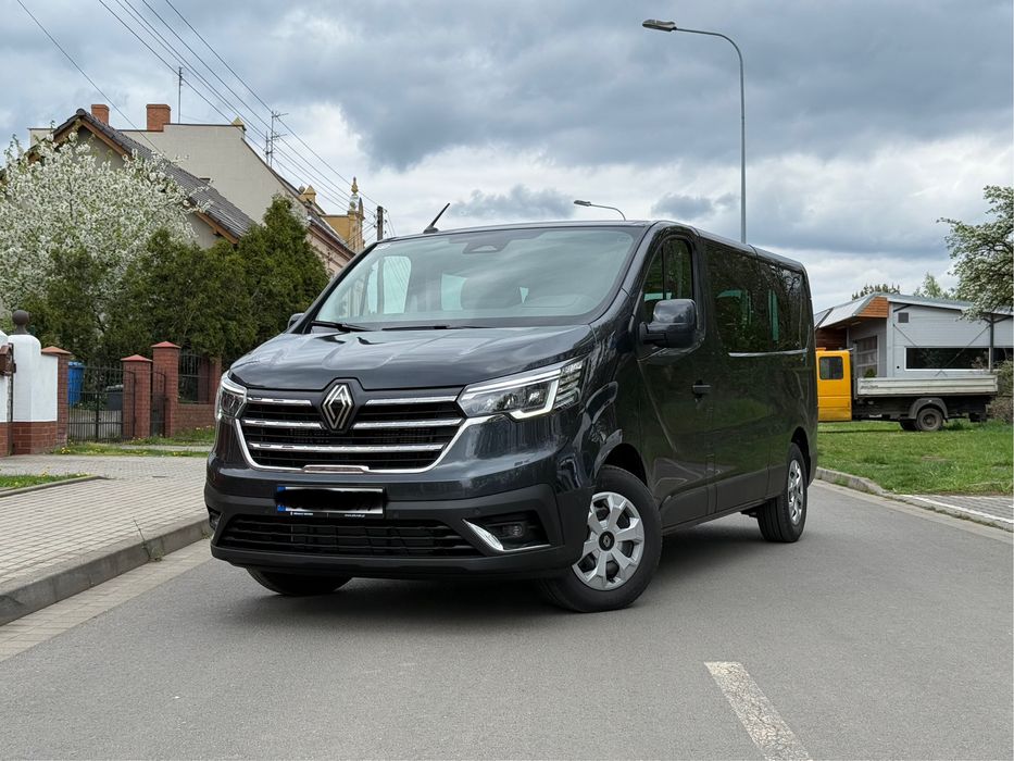 Renault Trafic 2.0 DCI Aut . 9-osobowy Navi