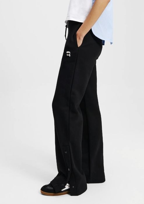 Жіночий костюм KARL LAGERFELD S, М, L оригінал 
Оригінал