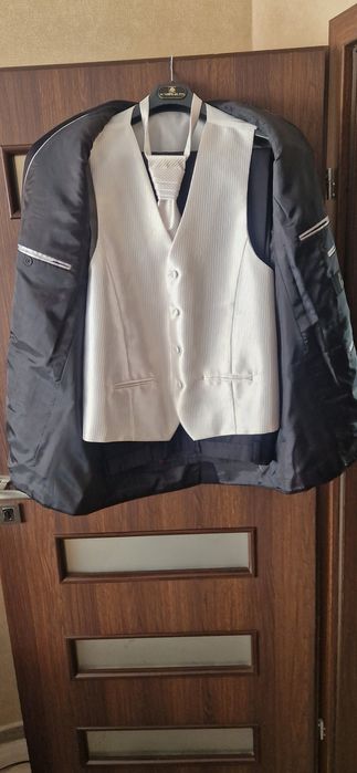 Garnitur Ślubny zestaw Kamizelka Krawatka Spinki Koszula Biała Pawo