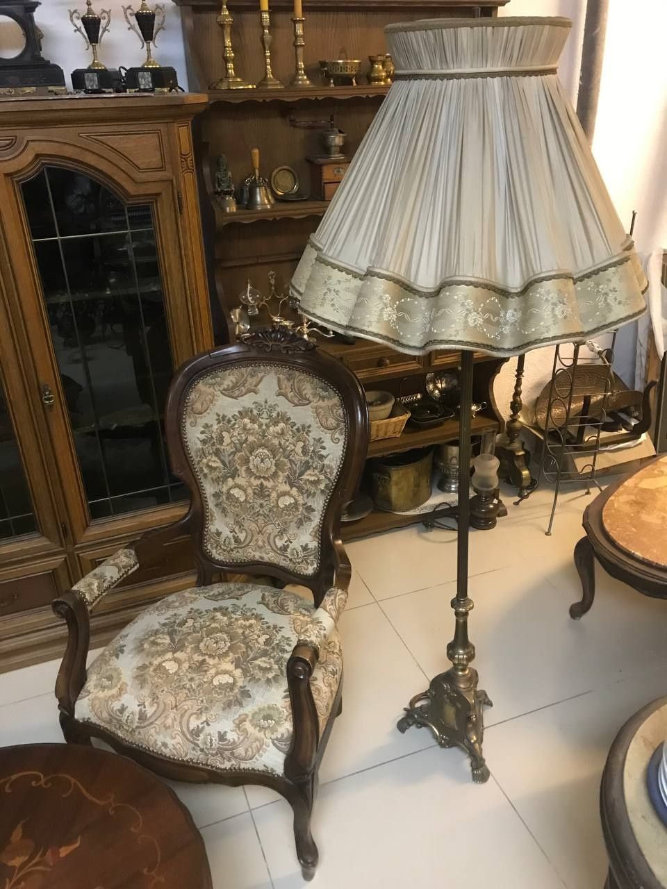 Великолепный комплект стол и 2 кресла в стиле немецкого Барокко, антик